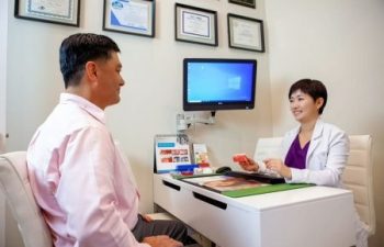 Dr Park Consultation with patient